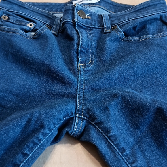 Vineyard Vines Dark Wash Skinny Jeans Size 6 - Picture 8 of 9